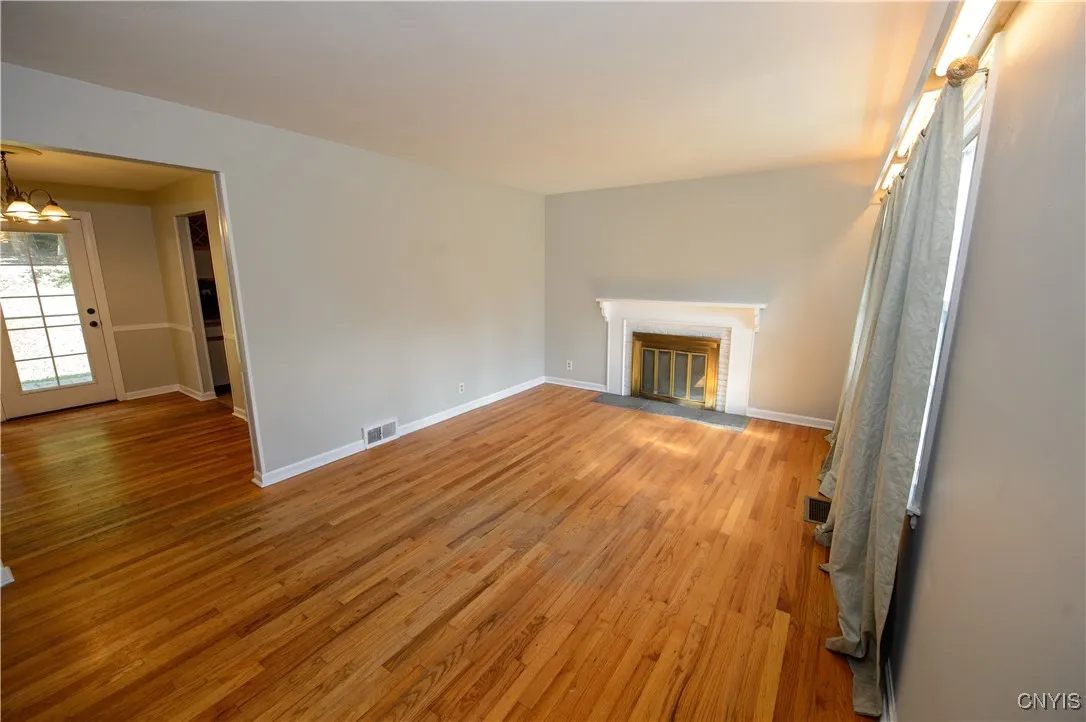 102 Janet Drive, Syracuse, New York 13224, Syracuse, New York 13224, 4 Bedrooms Bedrooms, 8 Rooms Rooms,2 BathroomsBathrooms,Residential,Closed,102 Janet Drive, Syracuse, New York 13224,0,S1623326