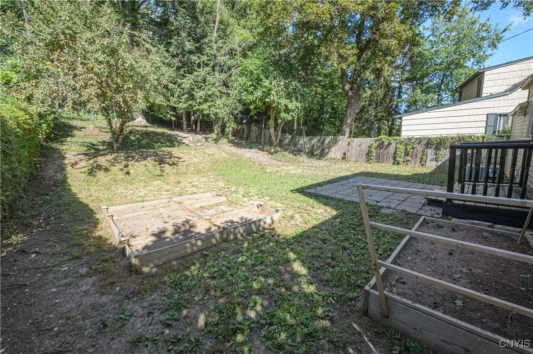 102 Janet Drive, Syracuse, New York 13224, Syracuse, New York 13224, 4 Bedrooms Bedrooms, 8 Rooms Rooms,2 BathroomsBathrooms,Residential,Closed,102 Janet Drive, Syracuse, New York 13224,0,S1623326