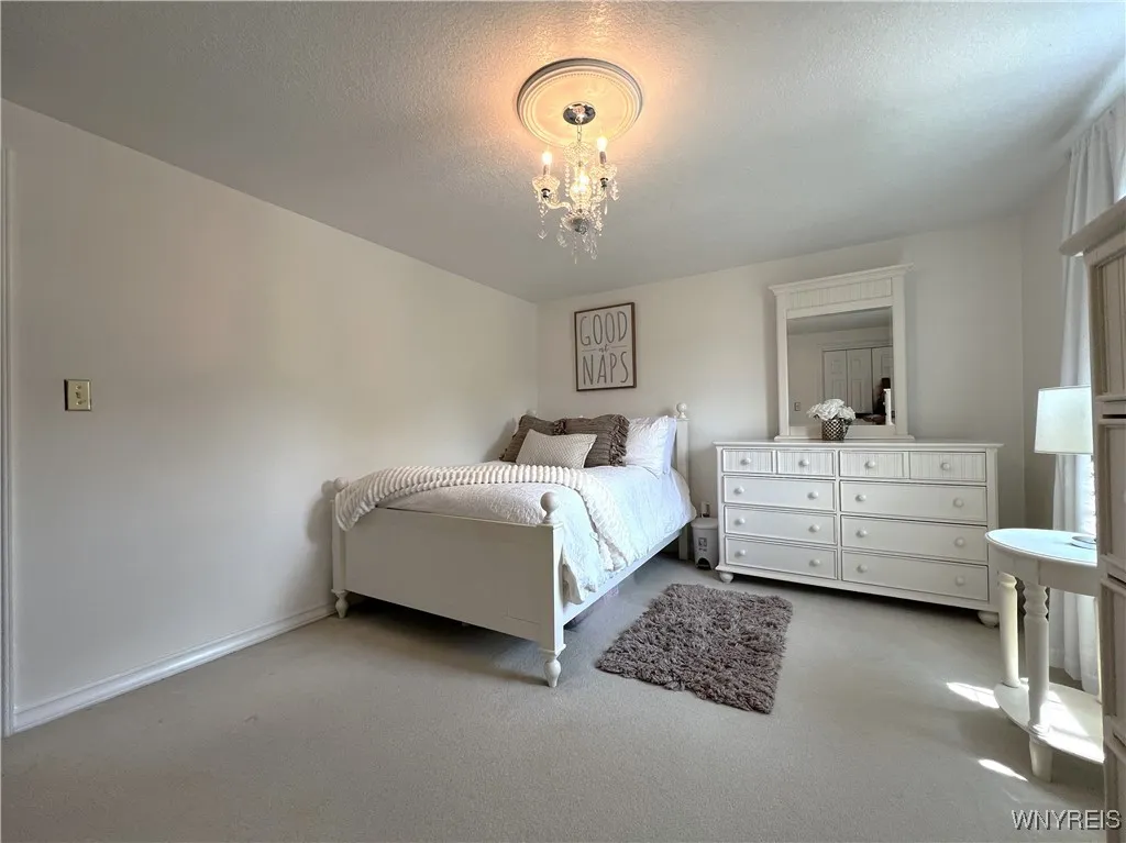 84 Brianwood Drive, West Seneca, New York 14224, West Seneca, New York 14224, 4 Bedrooms Bedrooms, 9 Rooms Rooms,2 BathroomsBathrooms,Residential,Closed,84 Brianwood Drive, West Seneca, New York 14224,0,B1621527