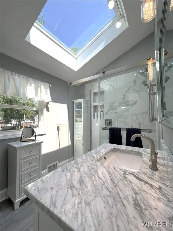 84 Brianwood Drive, West Seneca, New York 14224, West Seneca, New York 14224, 4 Bedrooms Bedrooms, 9 Rooms Rooms,2 BathroomsBathrooms,Residential,Closed,84 Brianwood Drive, West Seneca, New York 14224,0,B1621527