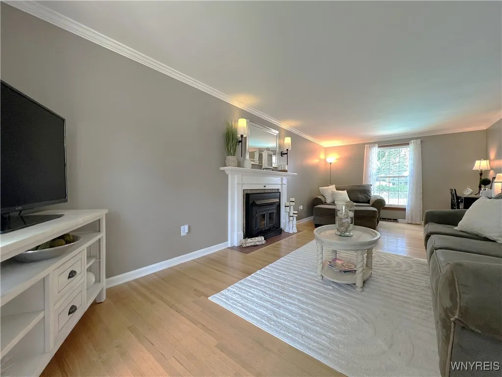 84 Brianwood Drive, West Seneca, New York 14224, West Seneca, New York 14224, 4 Bedrooms Bedrooms, 9 Rooms Rooms,2 BathroomsBathrooms,Residential,Closed,84 Brianwood Drive, West Seneca, New York 14224,0,B1621527