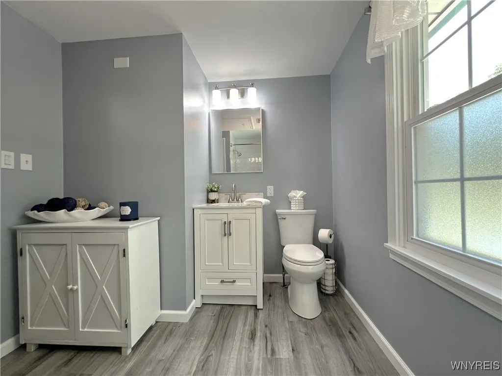 84 Brianwood Drive, West Seneca, New York 14224, West Seneca, New York 14224, 4 Bedrooms Bedrooms, 9 Rooms Rooms,2 BathroomsBathrooms,Residential,Closed,84 Brianwood Drive, West Seneca, New York 14224,0,B1621527