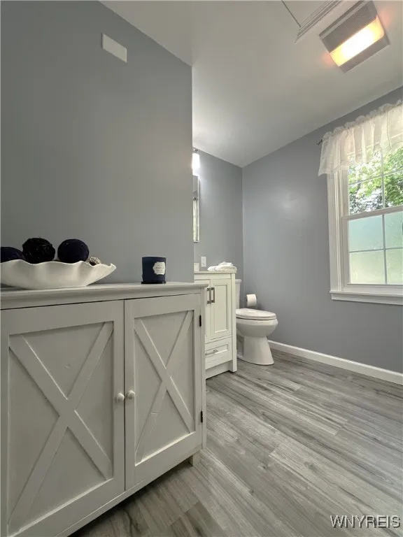 84 Brianwood Drive, West Seneca, New York 14224, West Seneca, New York 14224, 4 Bedrooms Bedrooms, 9 Rooms Rooms,2 BathroomsBathrooms,Residential,Closed,84 Brianwood Drive, West Seneca, New York 14224,0,B1621527