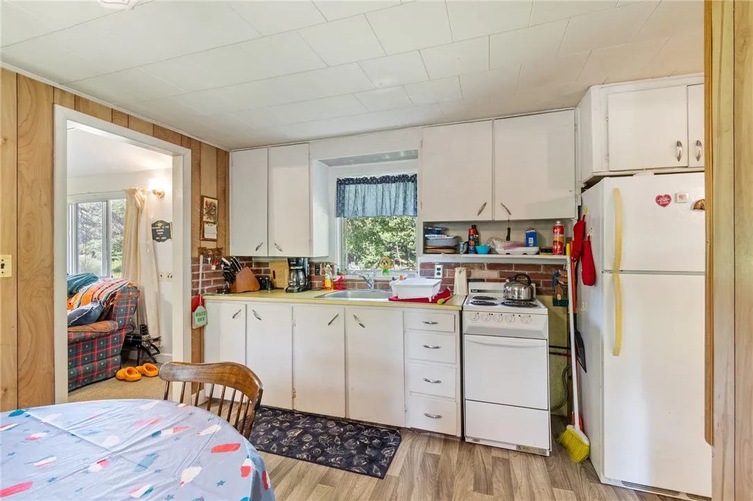 7674 Cardinal Road, Wolcott, New York 14590, Wolcott, New York 14590, 3 Bedrooms Bedrooms, 6 Rooms Rooms,1 BathroomBathrooms,Residential,For Sale,7674 Cardinal Road, Wolcott, New York 14590,0,R1622570