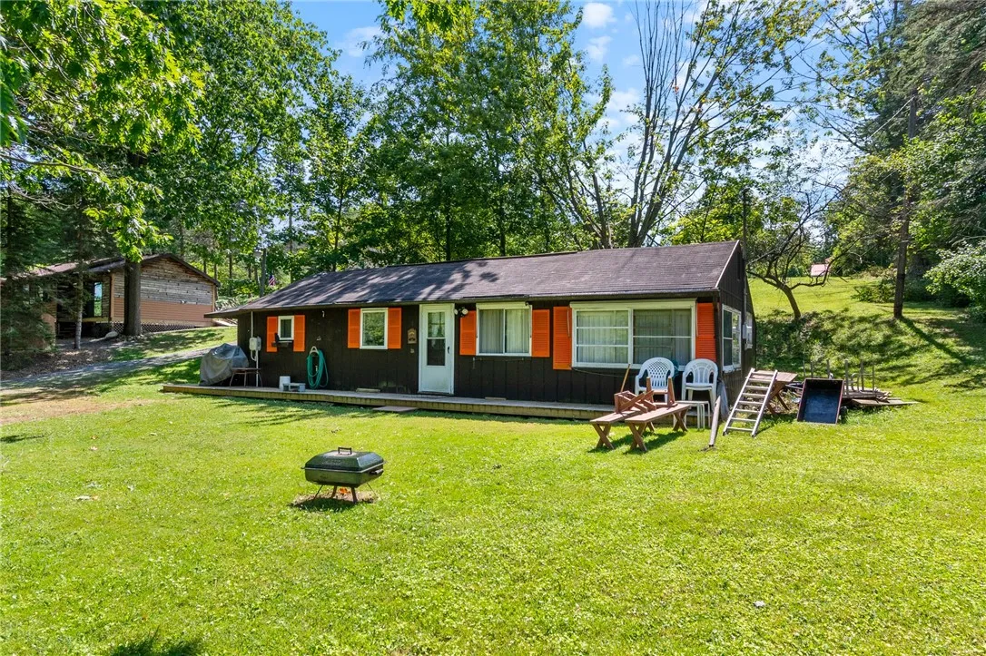 7674 Cardinal Road, Wolcott, New York 14590, Wolcott, New York 14590, 3 Bedrooms Bedrooms, 6 Rooms Rooms,1 BathroomBathrooms,Residential,For Sale,7674 Cardinal Road, Wolcott, New York 14590,0,R1622570