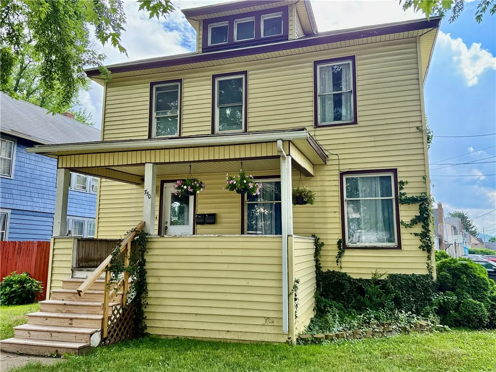 750 Maple Ave, Elmira City, New York 14904, Elmira City, New York 14904, 4 Bedrooms Bedrooms, ,2 BathroomsBathrooms,Residential,Closed,750 Maple Ave, Elmira City, New York 14904,0,R1622943