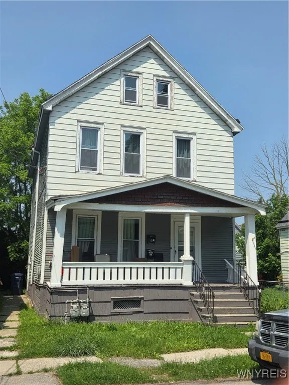 88 Weaver Street, Buffalo, New York 14206, Buffalo, New York 14206, 4 Bedrooms Bedrooms, ,2 BathroomsBathrooms,Residential,For Sale,88 Weaver Street, Buffalo, New York 14206,B1622620