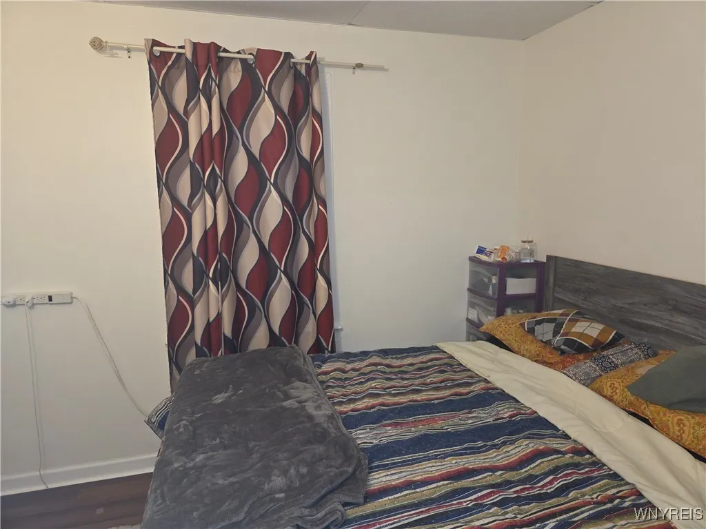 88 Weaver Street, Buffalo, New York 14206, Buffalo, New York 14206, 4 Bedrooms Bedrooms, ,2 BathroomsBathrooms,Residential,For Sale,88 Weaver Street, Buffalo, New York 14206,B1622620