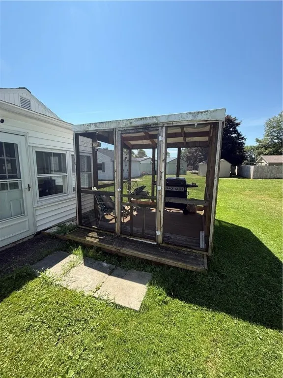 3 Barham Avenue, Waterloo, New York 13165, Waterloo, New York 13165, 2 Bedrooms Bedrooms, 7 Rooms Rooms,1 BathroomBathrooms,Residential,Closed,3 Barham Avenue, Waterloo, New York 13165,0,R1623915