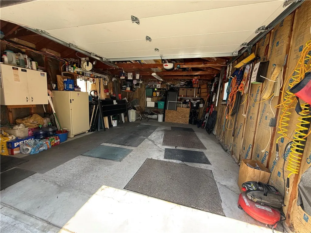 3 Barham Avenue, Waterloo, New York 13165, Waterloo, New York 13165, 2 Bedrooms Bedrooms, 7 Rooms Rooms,1 BathroomBathrooms,Residential,Closed,3 Barham Avenue, Waterloo, New York 13165,0,R1623915