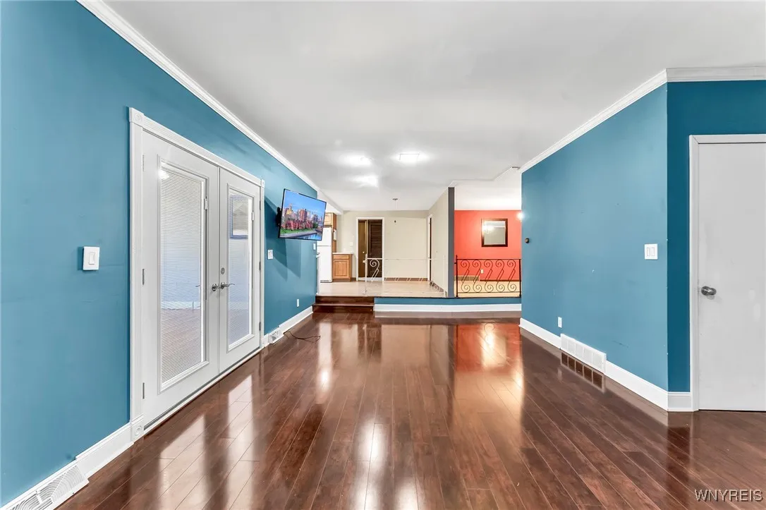 70 Sundown, Amherst, New York 14221, Amherst, New York 14221, 3 Bedrooms Bedrooms, 7 Rooms Rooms,2 BathroomsBathrooms,Residential,Closed,70 Sundown, Amherst, New York 14221,0,B1624023