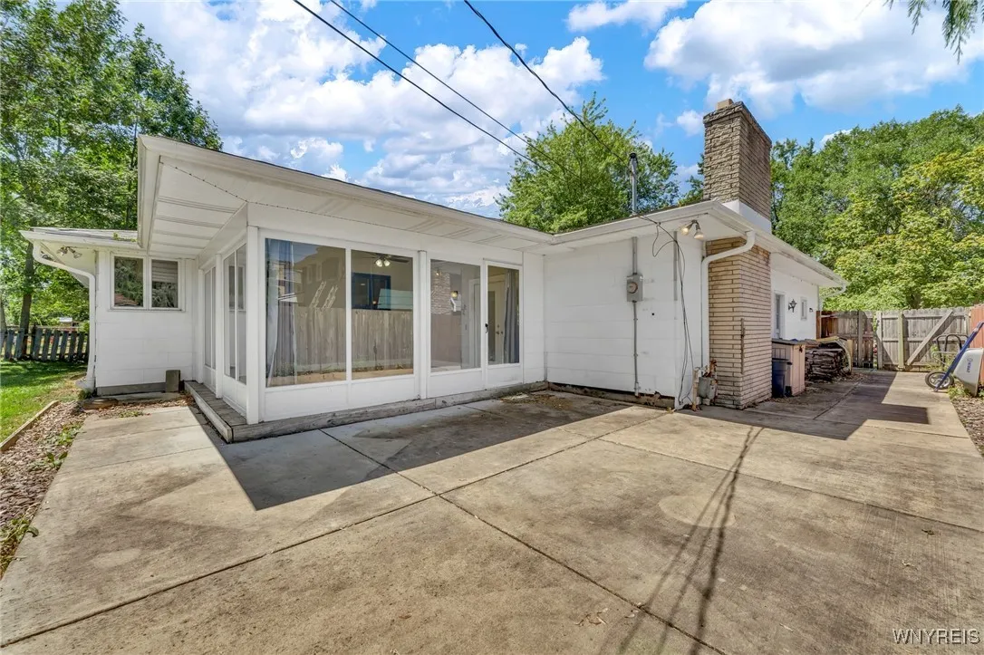 70 Sundown, Amherst, New York 14221, Amherst, New York 14221, 3 Bedrooms Bedrooms, 7 Rooms Rooms,2 BathroomsBathrooms,Residential,Closed,70 Sundown, Amherst, New York 14221,0,B1624023