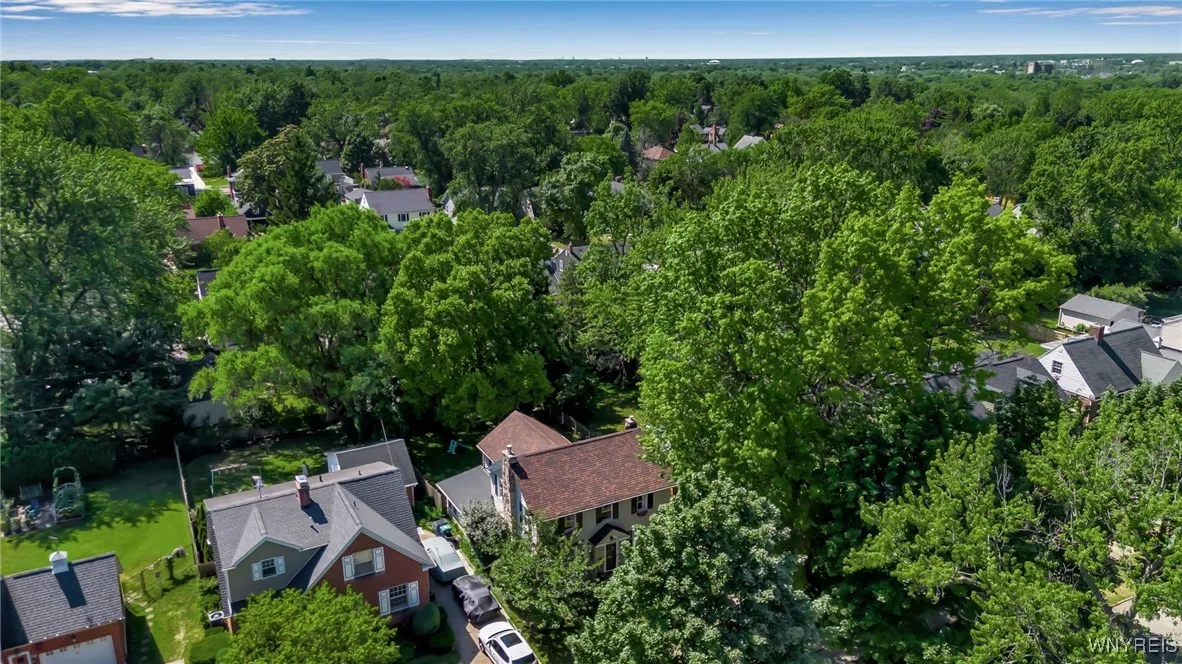 82 Sargent Drive, Amherst, New York 14226, Amherst, New York 14226, 4 Bedrooms Bedrooms, 8 Rooms Rooms,1 BathroomBathrooms,Residential,Closed,82 Sargent Drive, Amherst, New York 14226,0,B1624120