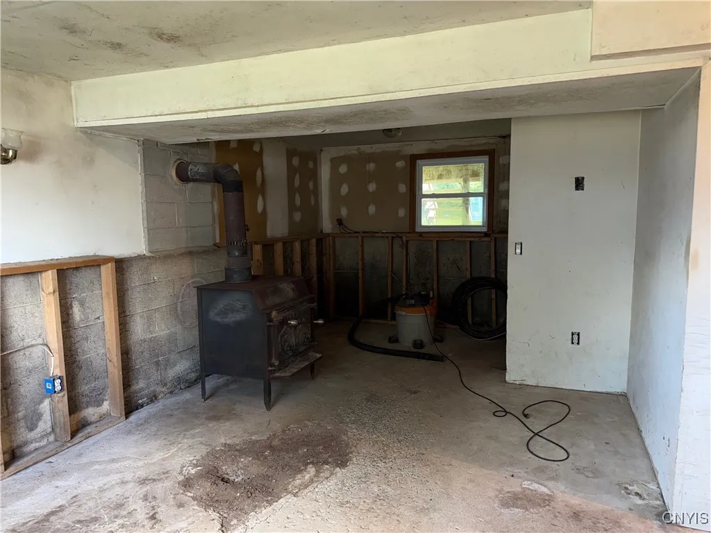 5512 Taormina Drive, Clay, New York 13041, Clay, New York 13041, 3 Bedrooms Bedrooms, 8 Rooms Rooms,2 BathroomsBathrooms,Residential,For Sale,5512 Taormina Drive, Clay, New York 13041,0,S1622320