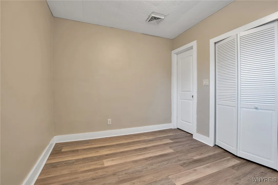 800 Columbus Parkway, Buffalo, New York 14213, Buffalo, New York 14213, 6 Bedrooms Bedrooms, ,2 BathroomsBathrooms,Residential,For Sale,800 Columbus Parkway, Buffalo, New York 14213,B1621929