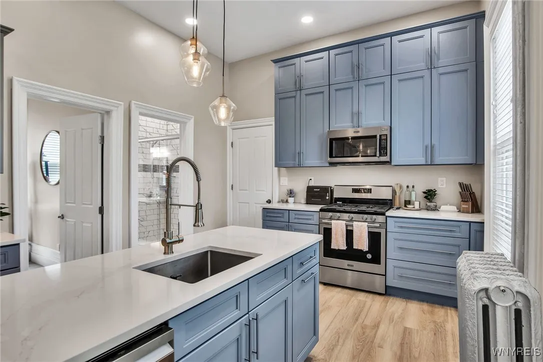 800 Columbus Parkway, Buffalo, New York 14213, Buffalo, New York 14213, 6 Bedrooms Bedrooms, ,2 BathroomsBathrooms,Residential,For Sale,800 Columbus Parkway, Buffalo, New York 14213,B1621929