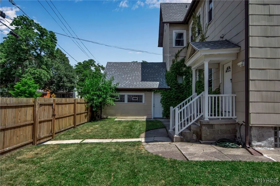 800 Columbus Parkway, Buffalo, New York 14213, Buffalo, New York 14213, 6 Bedrooms Bedrooms, ,2 BathroomsBathrooms,Residential,For Sale,800 Columbus Parkway, Buffalo, New York 14213,B1621929