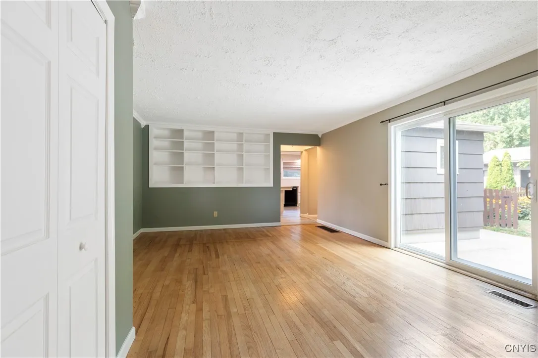 8 Willard Dr Drive, Constantia, New York 13028, Constantia, New York 13028, 3 Bedrooms Bedrooms, 8 Rooms Rooms,2 BathroomsBathrooms,Residential,Closed,8 Willard Dr Drive, Constantia, New York 13028,0,S1624109