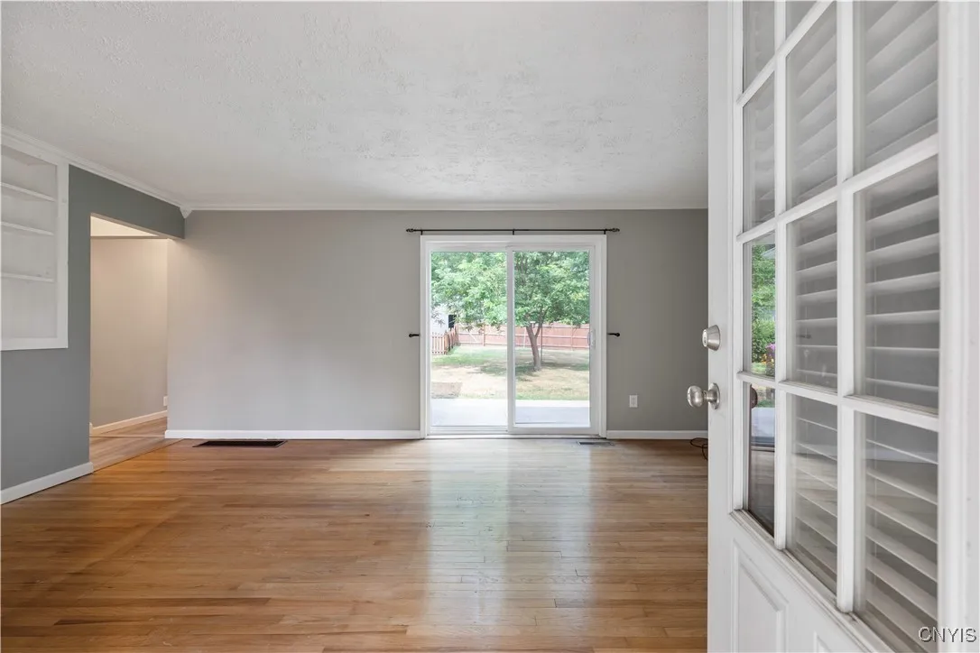 8 Willard Dr Drive, Constantia, New York 13028, Constantia, New York 13028, 3 Bedrooms Bedrooms, 8 Rooms Rooms,2 BathroomsBathrooms,Residential,Closed,8 Willard Dr Drive, Constantia, New York 13028,0,S1624109