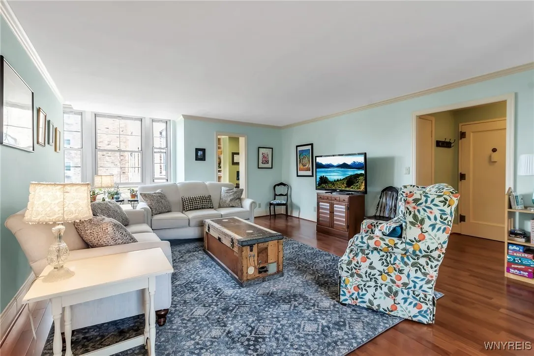 751 West Ferry #4cd 4cd, Buffalo, New York 14222, Buffalo, New York 14222, 2 Bedrooms Bedrooms, 6 Rooms Rooms,2 BathroomsBathrooms,Residential,For Sale,751 West Ferry #4cd 4cd, Buffalo, New York 14222,B1623568