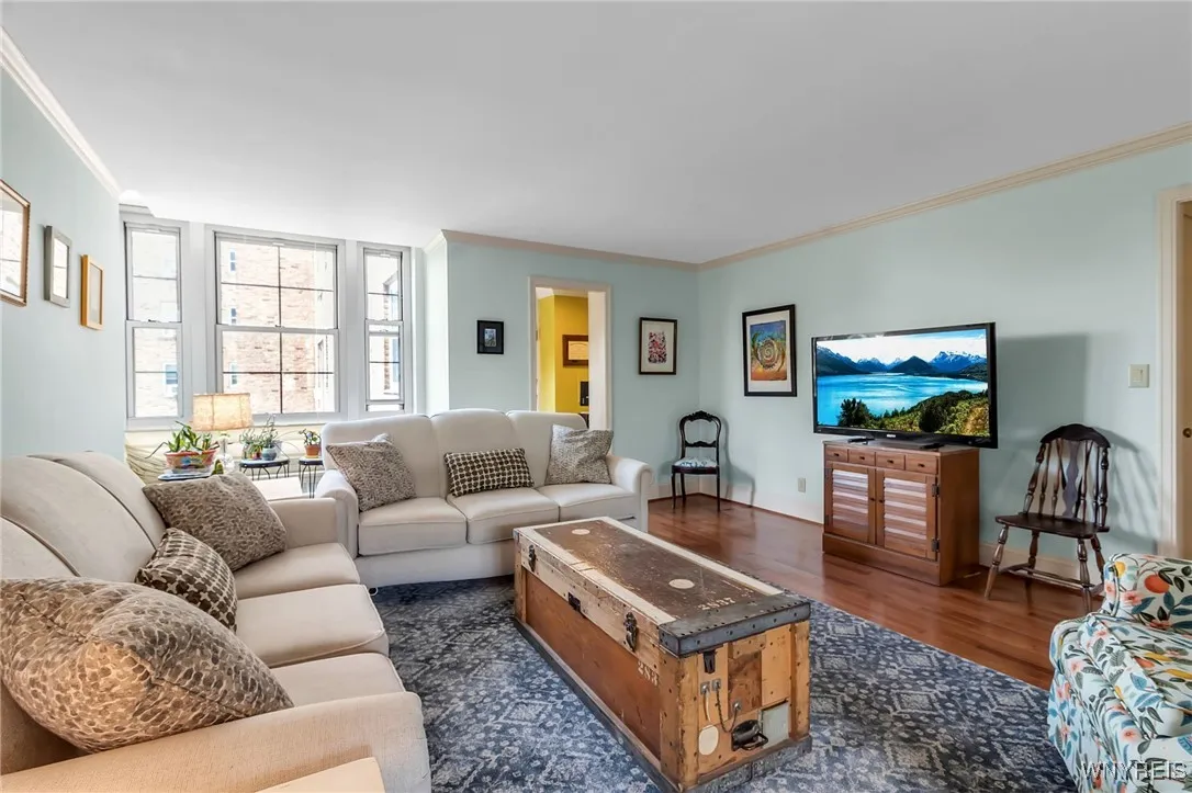 751 West Ferry #4cd 4cd, Buffalo, New York 14222, Buffalo, New York 14222, 2 Bedrooms Bedrooms, 6 Rooms Rooms,2 BathroomsBathrooms,Residential,For Sale,751 West Ferry #4cd 4cd, Buffalo, New York 14222,B1623568