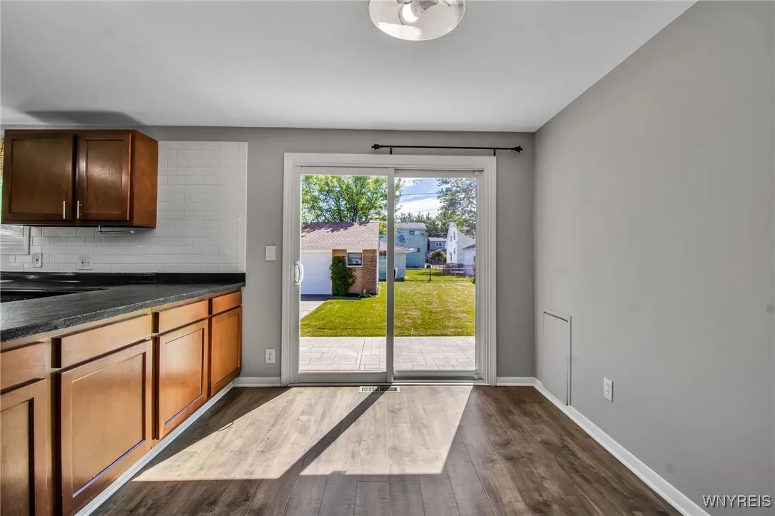 32 Wellington Road, Cheektowaga, New York 14225, Cheektowaga, New York 14225, 4 Bedrooms Bedrooms, 7 Rooms Rooms,2 BathroomsBathrooms,Residential,Closed,32 Wellington Road, Cheektowaga, New York 14225,0,B1622655