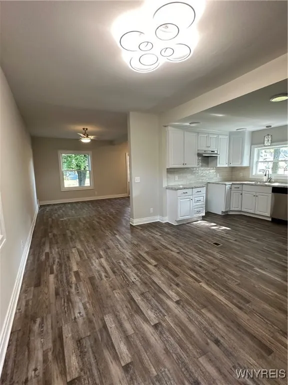 Dining room into Living room