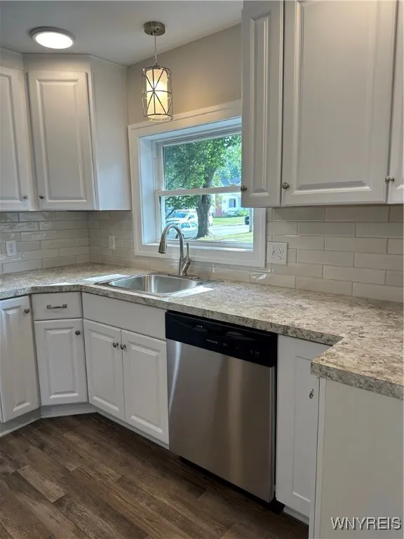 27 Orchard Avenue, West Seneca, New York 14224, West Seneca, New York 14224, 3 Bedrooms Bedrooms, 8 Rooms Rooms,1 BathroomBathrooms,Residential,For Sale,27 Orchard Avenue, West Seneca, New York 14224,B1624013
