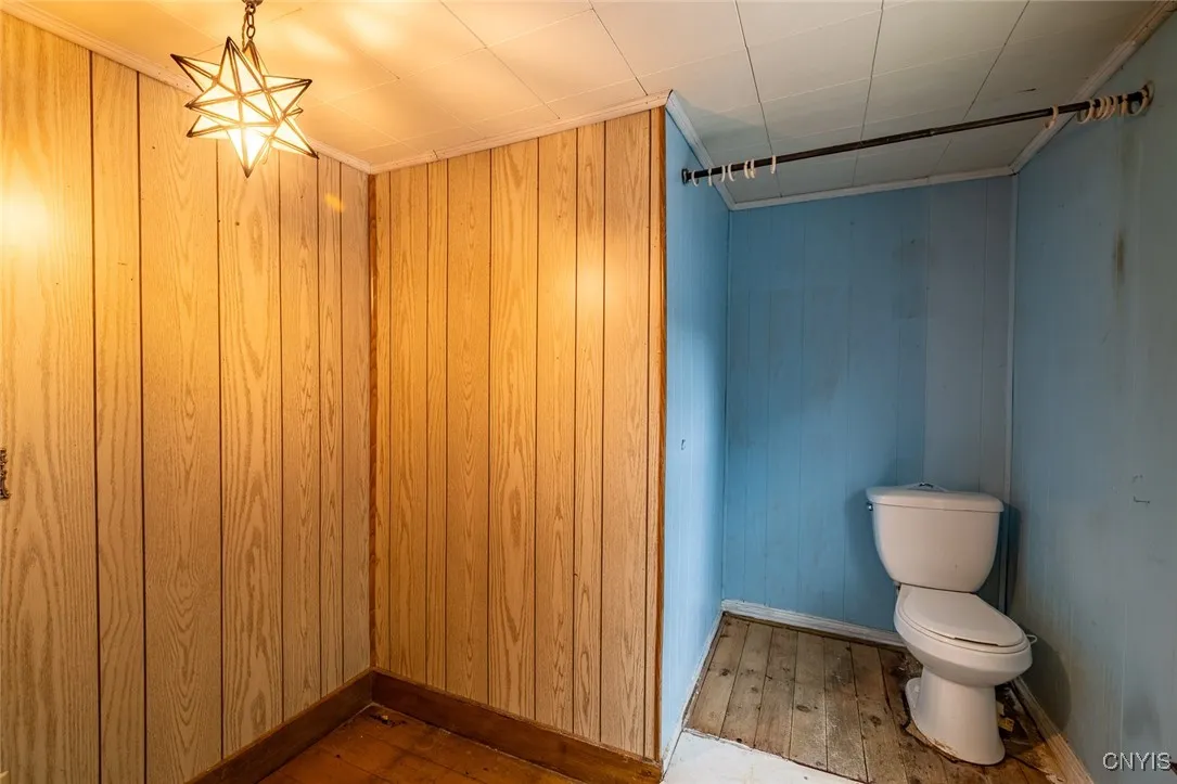 129 South Central Avenue, Manlius, New York 13116, Manlius, New York 13116, 3 Bedrooms Bedrooms, 10 Rooms Rooms,1 BathroomBathrooms,Residential,Closed,129 South Central Avenue, Manlius, New York 13116,0,S1624111