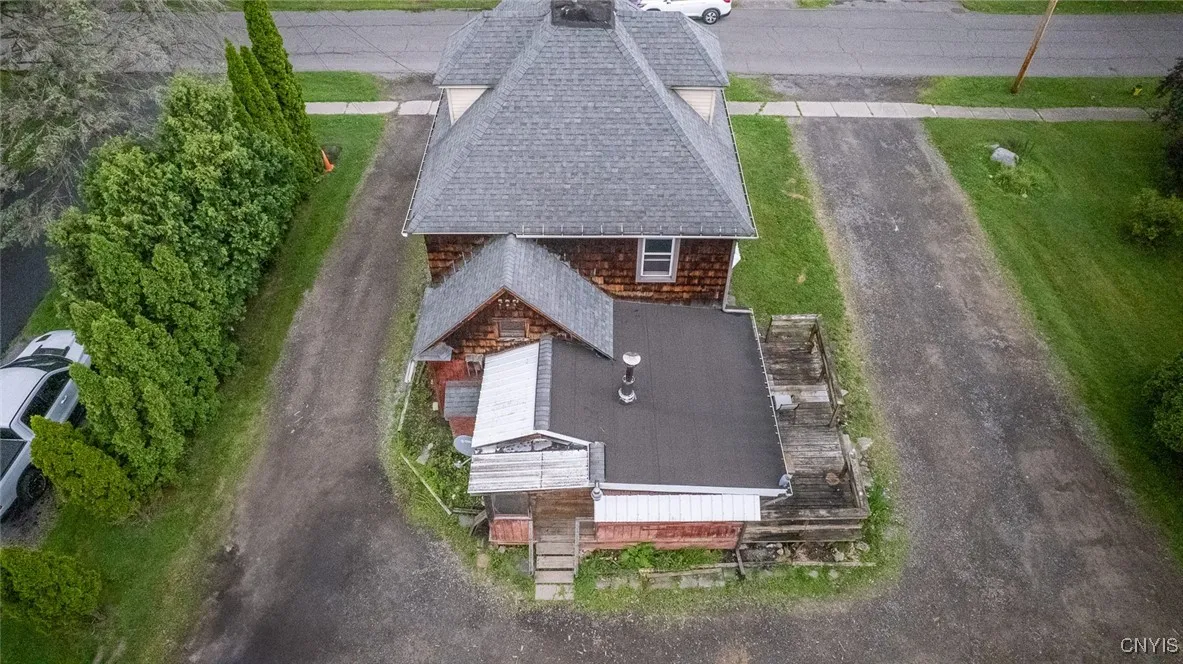 129 South Central Avenue, Manlius, New York 13116, Manlius, New York 13116, 3 Bedrooms Bedrooms, 10 Rooms Rooms,1 BathroomBathrooms,Residential,Closed,129 South Central Avenue, Manlius, New York 13116,0,S1624111