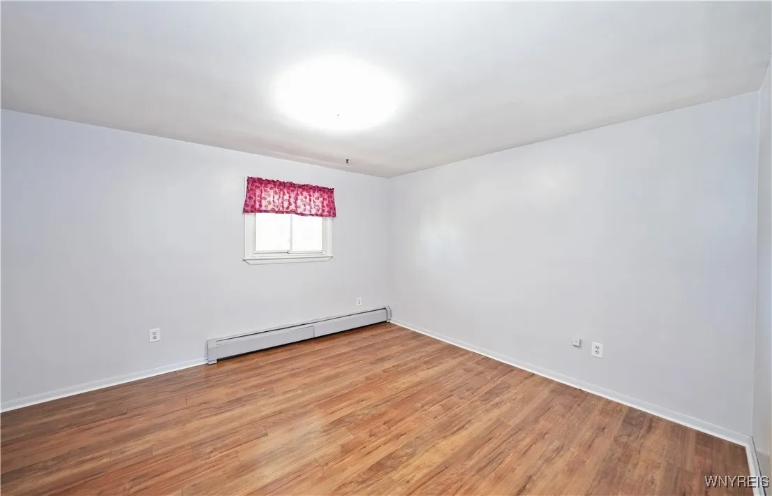 2nd floor bedroom