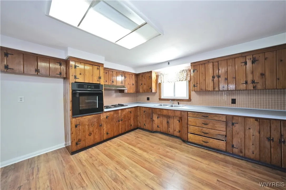 2nd floor kitchen