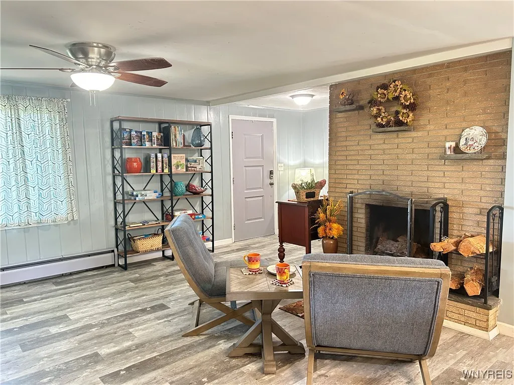 1st floor siting area-dining room