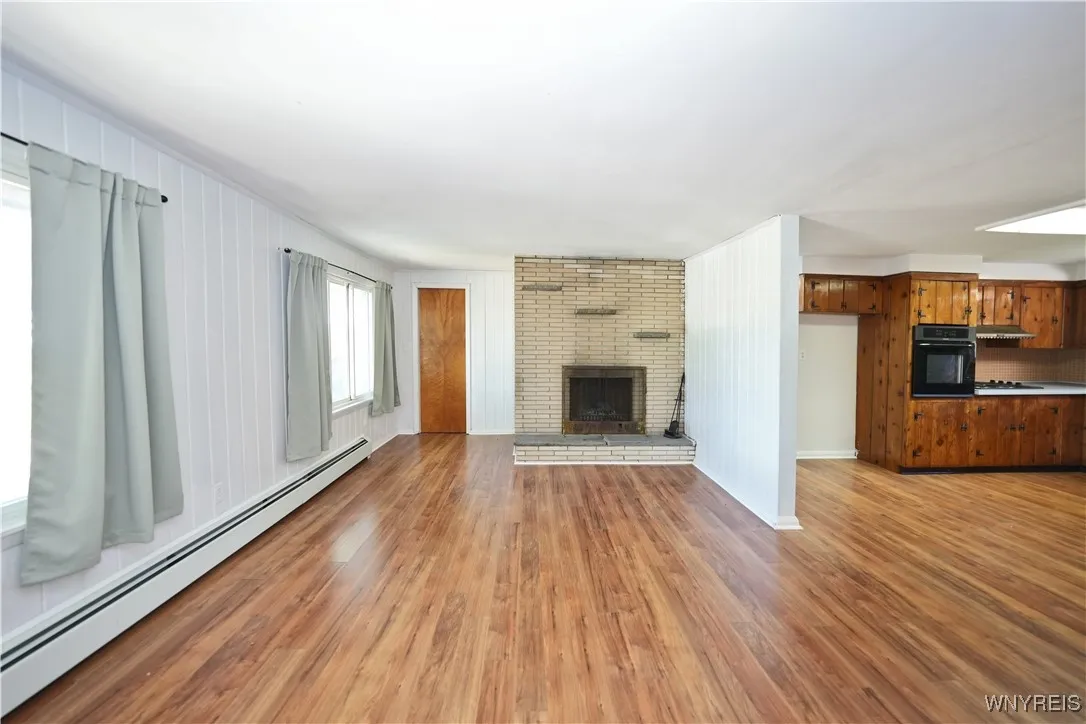 2nd floor living room