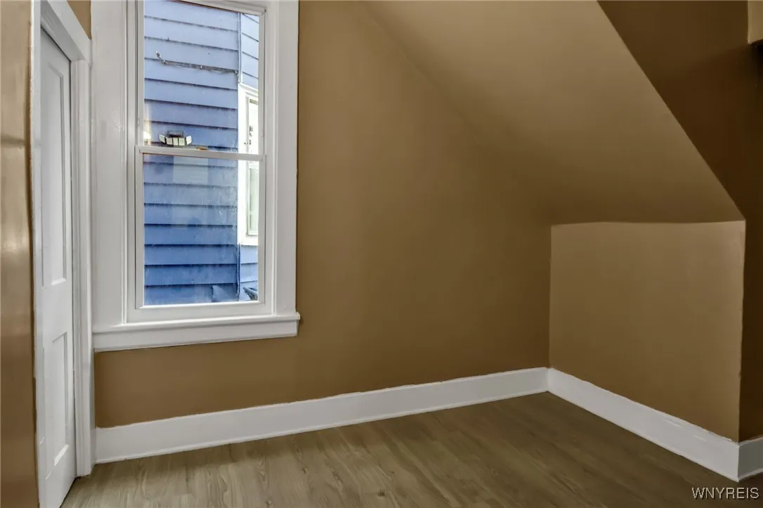166 Vermont Street, Buffalo, New York 14213, Buffalo, New York 14213, 6 Bedrooms Bedrooms, ,2 BathroomsBathrooms,Residential,For Sale,166 Vermont Street, Buffalo, New York 14213,B1623491