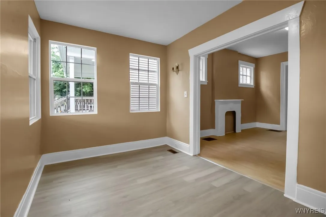 166 Vermont Street, Buffalo, New York 14213, Buffalo, New York 14213, 6 Bedrooms Bedrooms, ,2 BathroomsBathrooms,Residential,For Sale,166 Vermont Street, Buffalo, New York 14213,B1623491