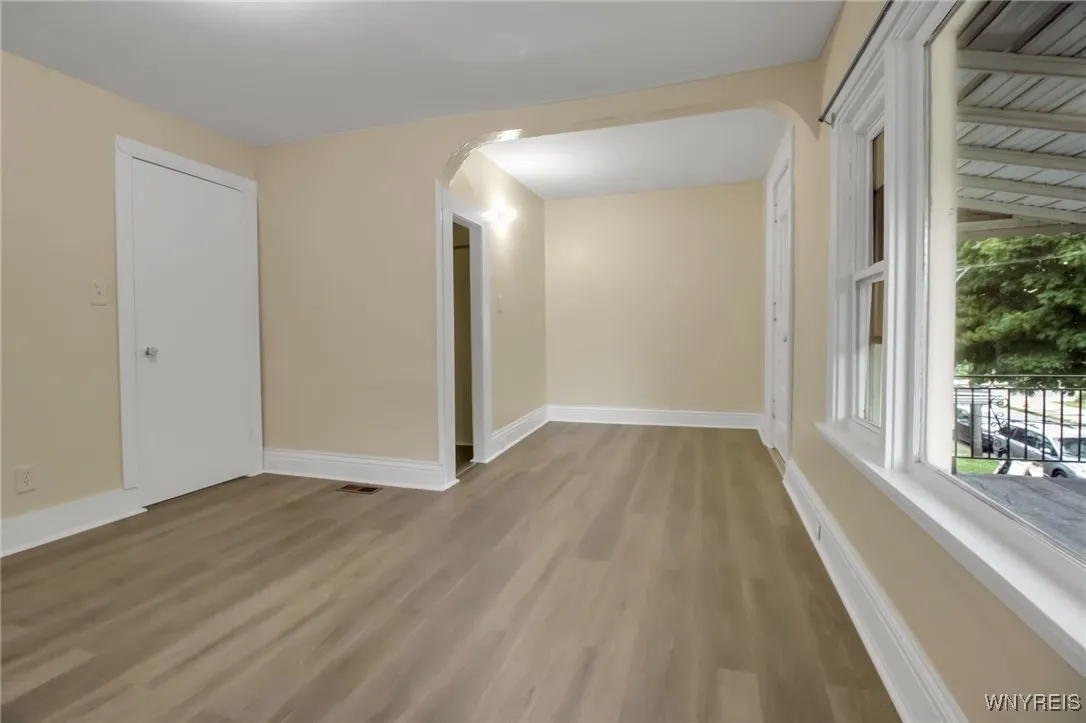 166 Vermont Street, Buffalo, New York 14213, Buffalo, New York 14213, 6 Bedrooms Bedrooms, ,2 BathroomsBathrooms,Residential,For Sale,166 Vermont Street, Buffalo, New York 14213,B1623491