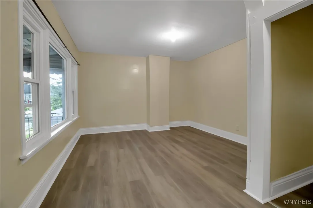 166 Vermont Street, Buffalo, New York 14213, Buffalo, New York 14213, 6 Bedrooms Bedrooms, ,2 BathroomsBathrooms,Residential,For Sale,166 Vermont Street, Buffalo, New York 14213,B1623491