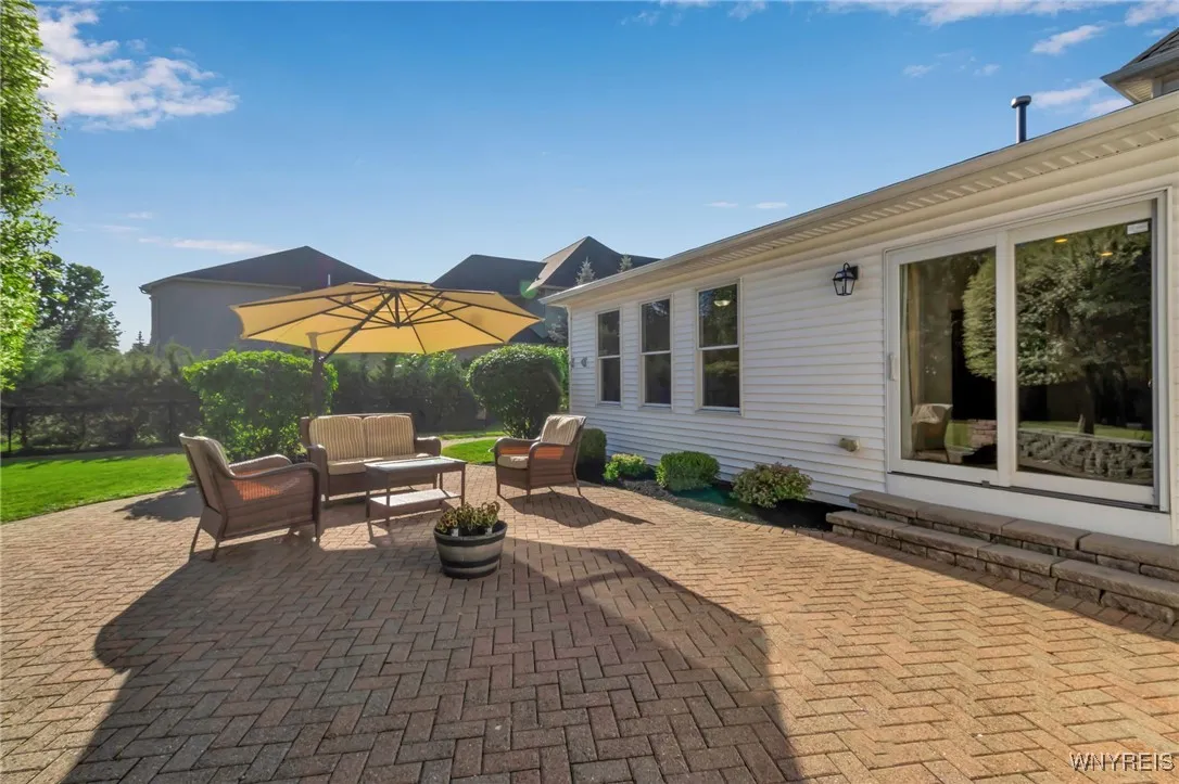 110 Via Foresta Lane, Amherst, New York 14221, Amherst, New York 14221, 5 Bedrooms Bedrooms, 11 Rooms Rooms,2 BathroomsBathrooms,Residential,Closed,110 Via Foresta Lane, Amherst, New York 14221,0,B1624140