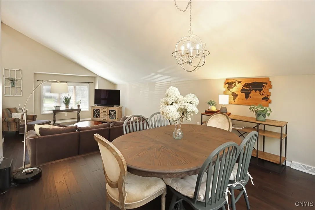 8228 Verbeck Drive, Manlius, New York 13104, Manlius, New York 13104, 4 Bedrooms Bedrooms, 10 Rooms Rooms,2 BathroomsBathrooms,Residential,Closed,8228 Verbeck Drive, Manlius, New York 13104,S1624113