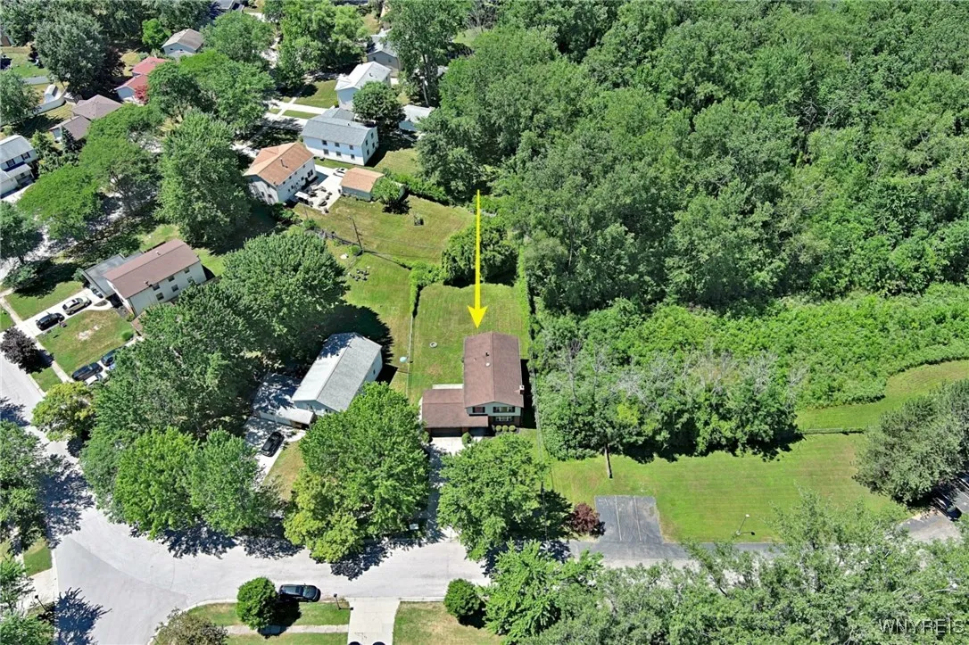 70 Acacia Drive, Amherst, New York 14228, Amherst, New York 14228, 6 Bedrooms Bedrooms, ,2 BathroomsBathrooms,Residential,Closed,70 Acacia Drive, Amherst, New York 14228,0,B1624154