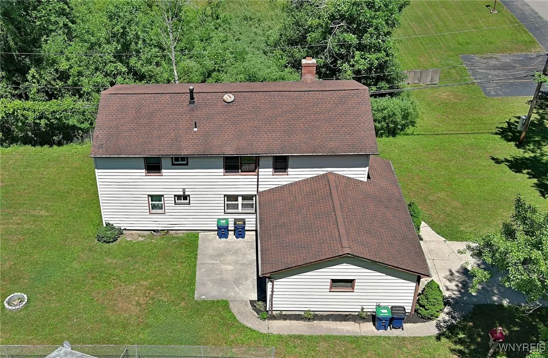 70 Acacia Drive, Amherst, New York 14228, Amherst, New York 14228, 6 Bedrooms Bedrooms, ,2 BathroomsBathrooms,Residential,Closed,70 Acacia Drive, Amherst, New York 14228,0,B1624154