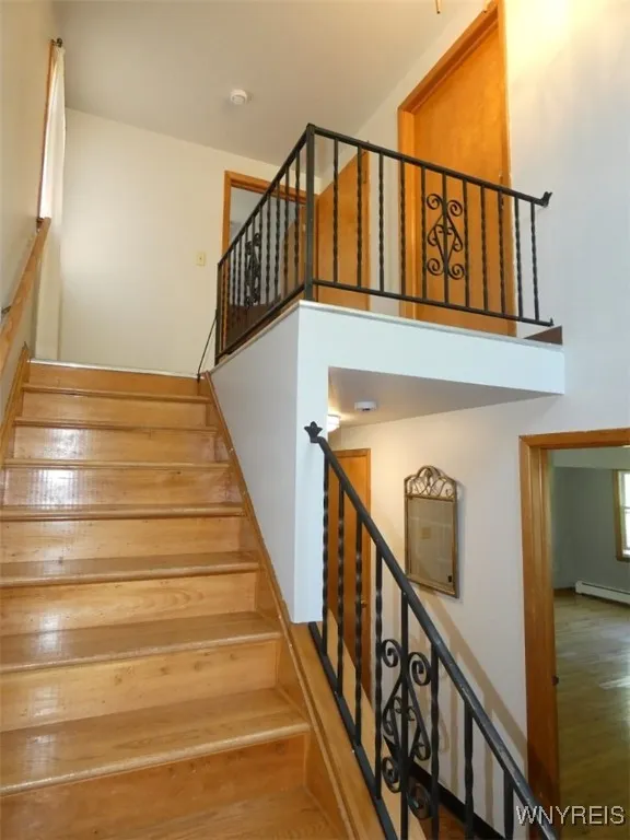 70 Acacia Drive, Amherst, New York 14228, Amherst, New York 14228, 6 Bedrooms Bedrooms, ,2 BathroomsBathrooms,Residential,Closed,70 Acacia Drive, Amherst, New York 14228,0,B1624154