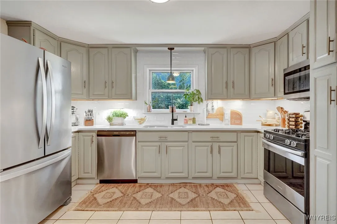 4938 Clinton Street, West Seneca, New York 14224, West Seneca, New York 14224, 2 Bedrooms Bedrooms, 7 Rooms Rooms,1 BathroomBathrooms,Residential,Closed,4938 Clinton Street, West Seneca, New York 14224,0,B1623710
