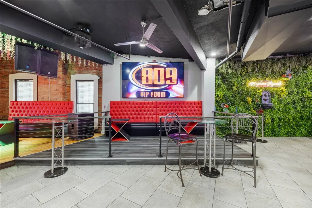 160 Lyell Avenue, Rochester, New York 14608, Rochester, New York 14608, ,Commercial Sale,For Sale,160 Lyell Avenue, Rochester, New York 14608,R1624202