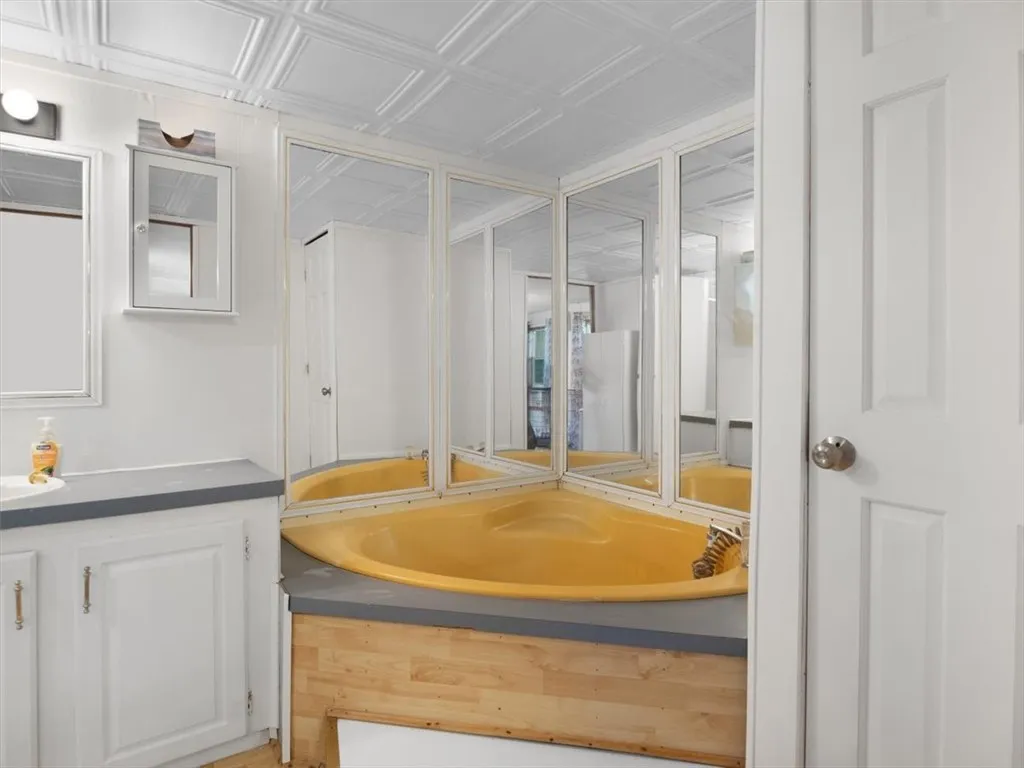 10396 Linwood Road North, Pavilion, New York 14486, Pavilion, New York 14486, 4 Bedrooms Bedrooms, 2 Rooms Rooms,2 BathroomsBathrooms,Residential,Closed,10396 Linwood Road North, Pavilion, New York 14486,0,R1620962