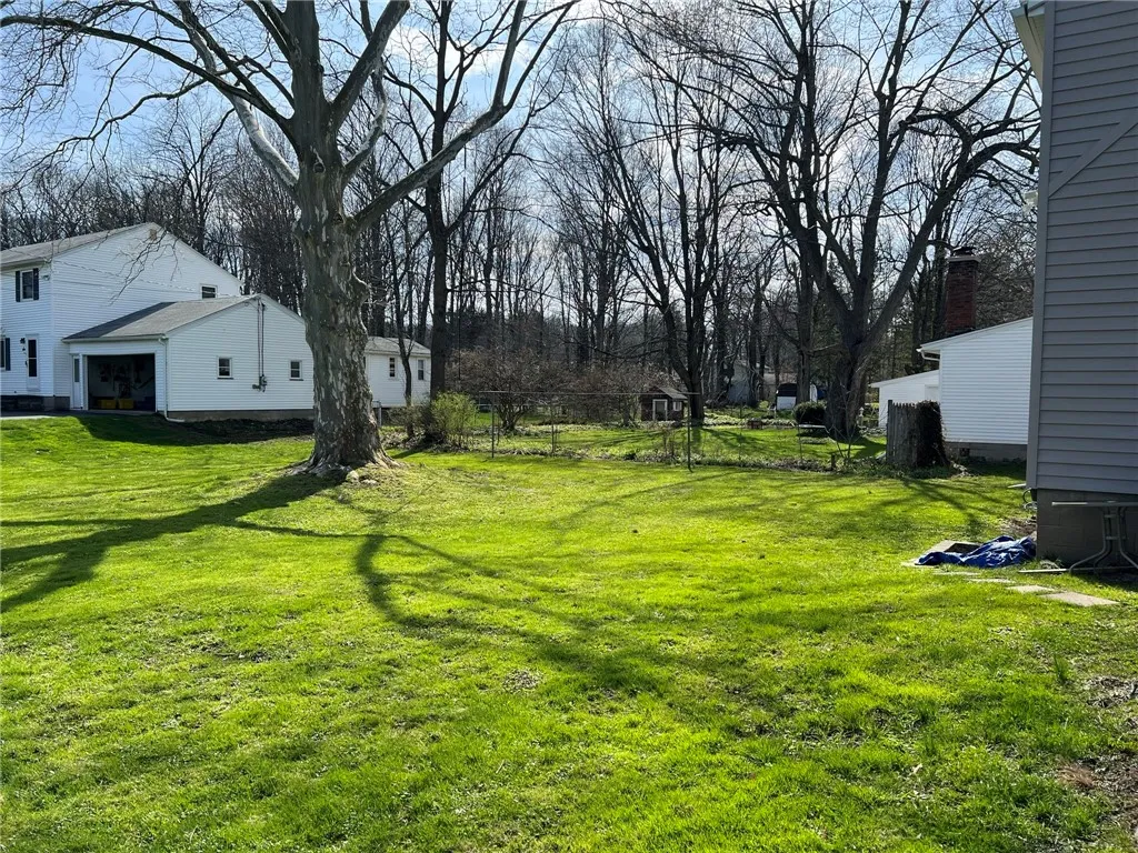 2431 Westside (down) Drive, Chili, New York 14514, Chili, New York 14514, 2 Bedrooms Bedrooms, 4 Rooms Rooms,1 BathroomBathrooms,Residential Lease,Closed,2431 Westside (down) Drive, Chili, New York 14514,0,R1624213