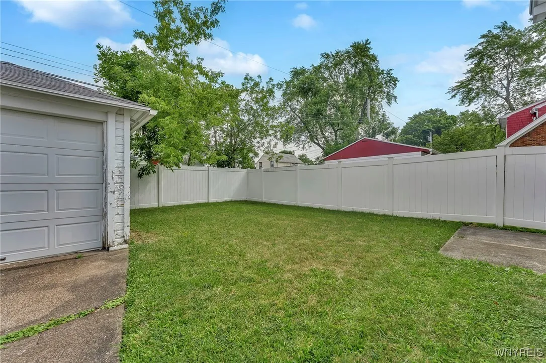 356 Knowlton Avenue, Tonawanda, New York 14217, Tonawanda, New York 14217, 3 Bedrooms Bedrooms, 7 Rooms Rooms,1 BathroomBathrooms,Residential,For Sale,356 Knowlton Avenue, Tonawanda, New York 14217,B1623394