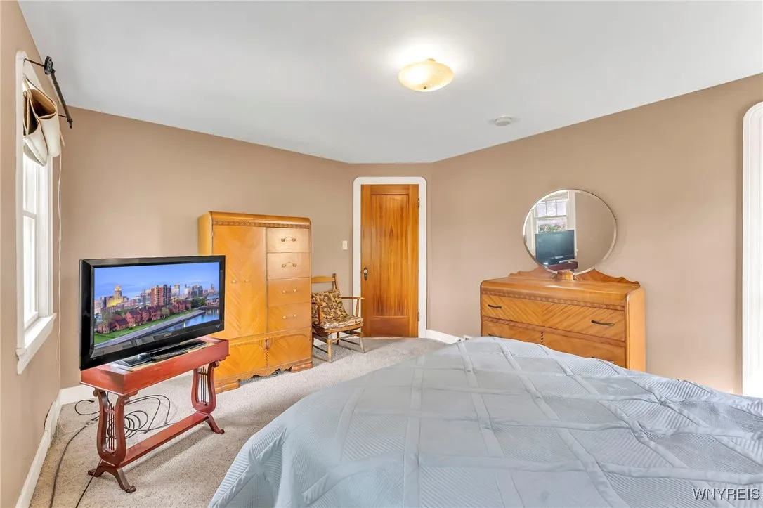 356 Knowlton Avenue, Tonawanda, New York 14217, Tonawanda, New York 14217, 3 Bedrooms Bedrooms, 7 Rooms Rooms,1 BathroomBathrooms,Residential,For Sale,356 Knowlton Avenue, Tonawanda, New York 14217,B1623394