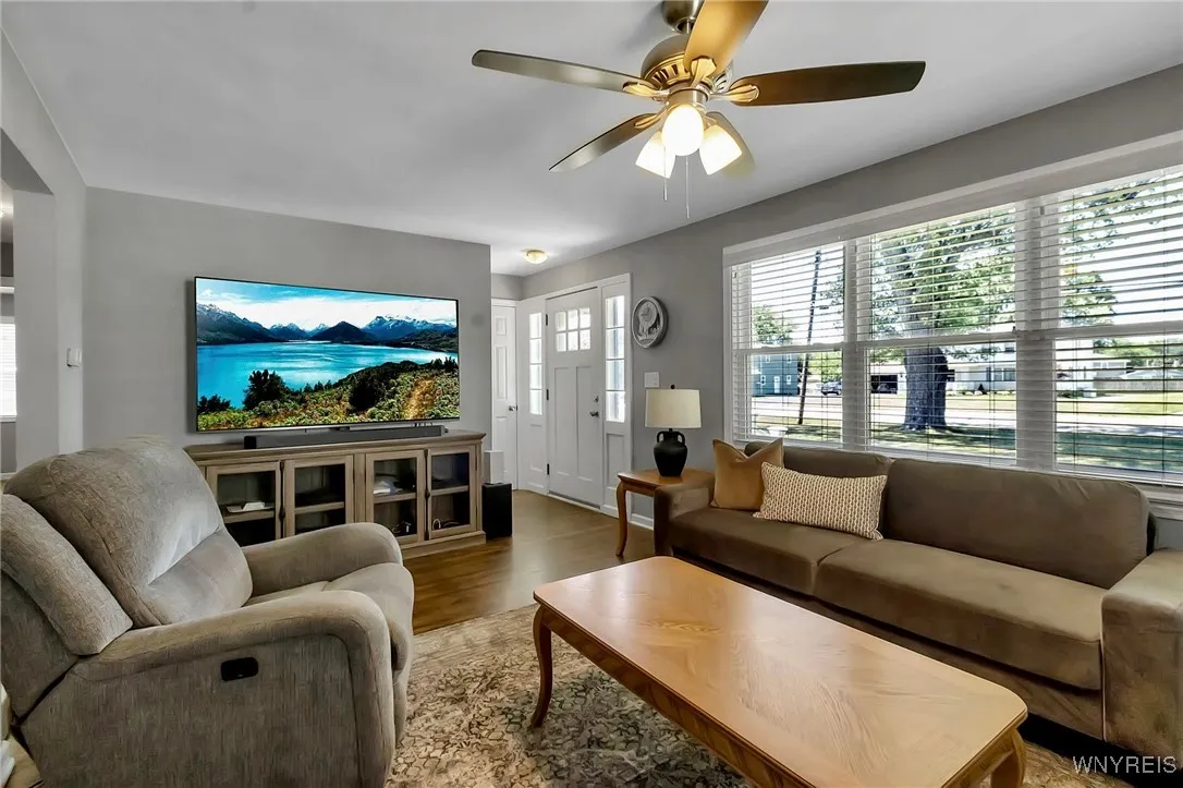 445 Mill Road, West Seneca, New York 14224, West Seneca, New York 14224, 4 Bedrooms Bedrooms, 10 Rooms Rooms,2 BathroomsBathrooms,Residential,Closed,445 Mill Road, West Seneca, New York 14224,0,B1622121